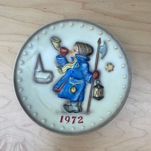 HUMMEL Vintage 1972 Collectible Plate no box